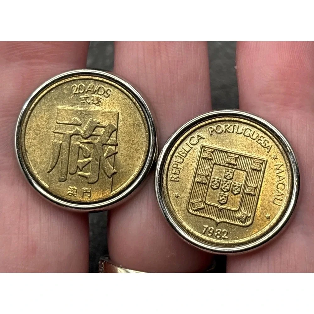 VTG Portuguese Macau 20 Anos 1982 Asian Coin Cufflinks Brass Tone Silver Tone